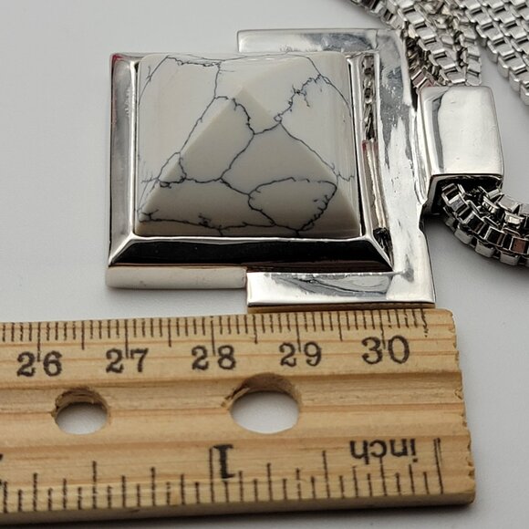 Vince Camuto Silver Tone Howlite Stone Square Pendant Statement Necklace 20" Adj - Picture 10 of 10